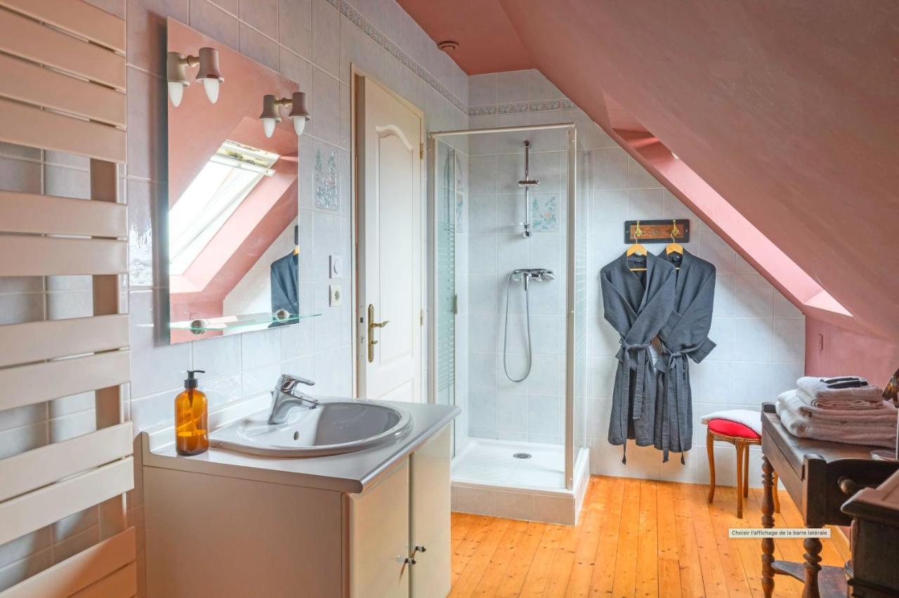 Les Pierres Bleues Bed & Breakfast Saint-Coulitz Luaran gambar