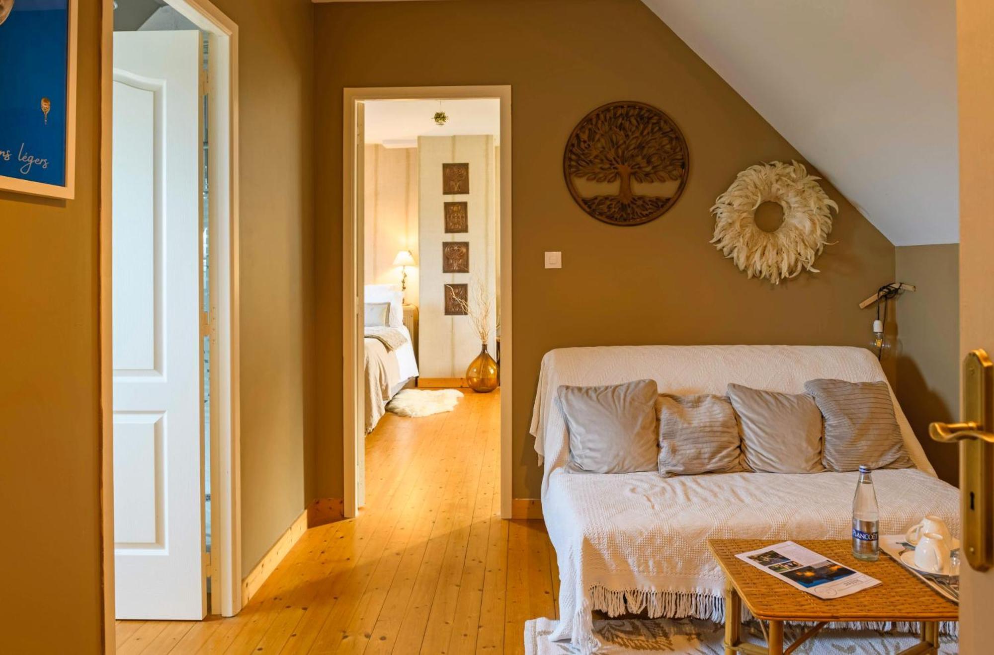 Les Pierres Bleues Bed & Breakfast Saint-Coulitz Luaran gambar