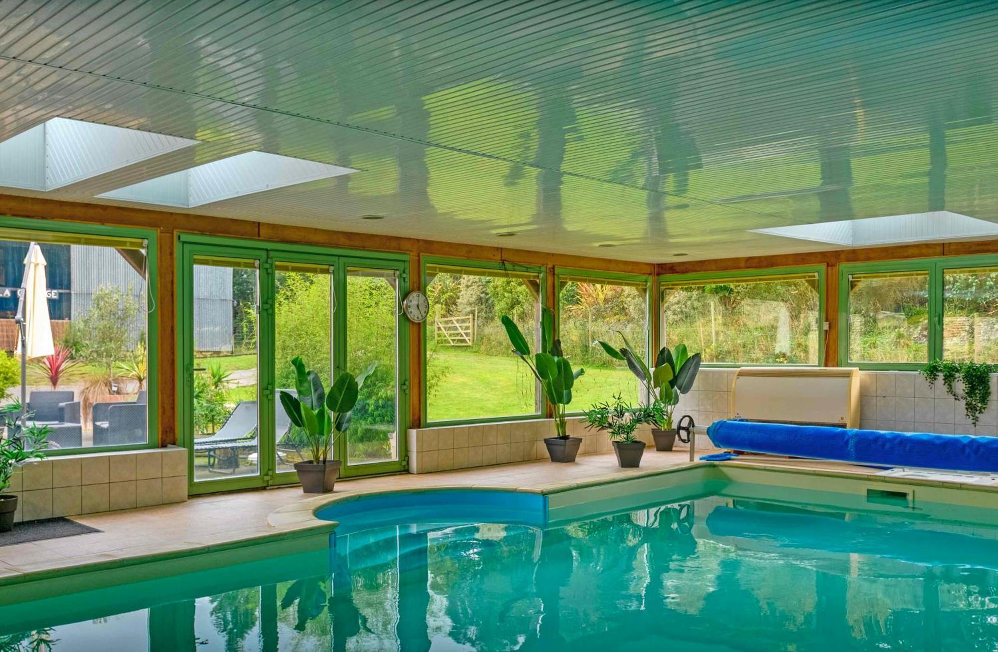 Les Pierres Bleues Bed & Breakfast Saint-Coulitz Luaran gambar