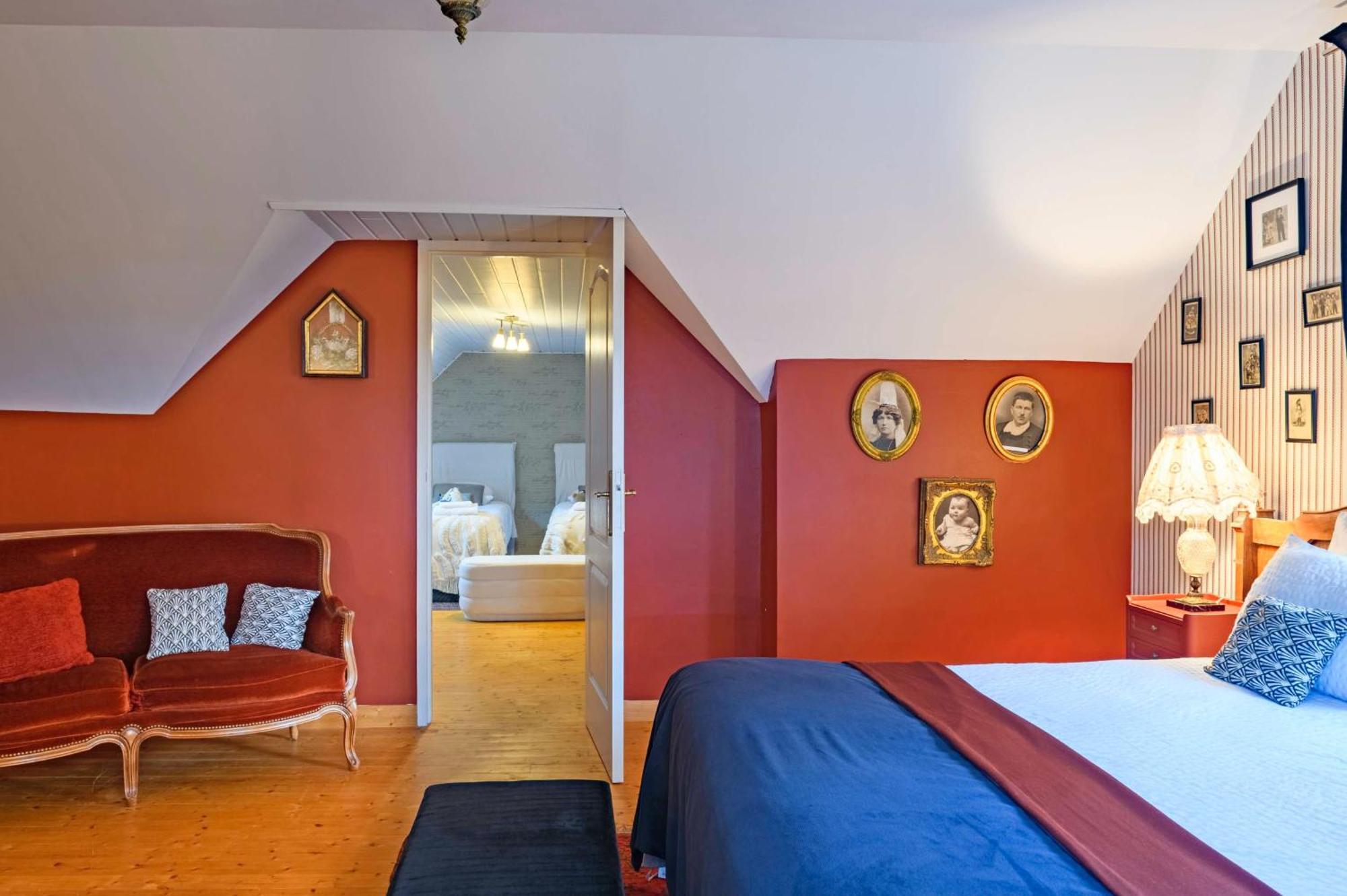 Les Pierres Bleues Bed & Breakfast Saint-Coulitz Luaran gambar